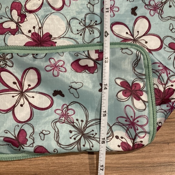 H&H tote bag ~ on the go ~ Melissa ~ she needed a hero so that’s what she became - Picture 5 of 12